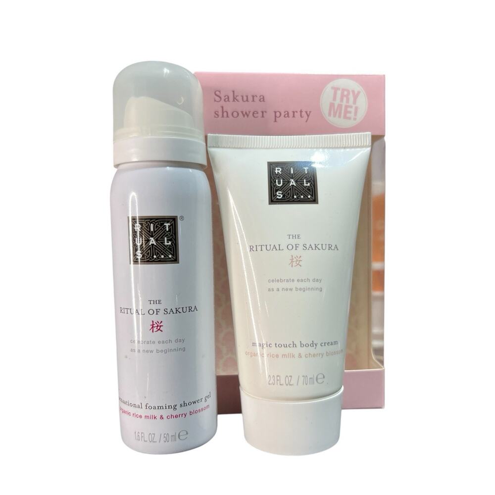Sakura Shower Part Shower Gel And Body Cream Gift Set